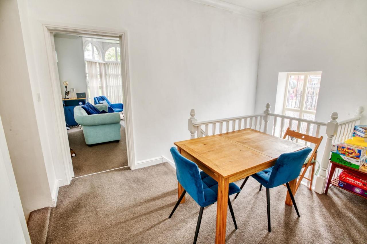 Apartamento Pass The Keys 2 Bed Flat In Old School House Lincoln Exterior foto